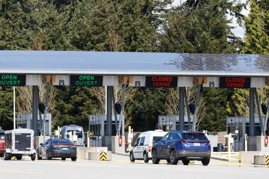 LETTER: Why are Canadians still shopping in the U.S.?